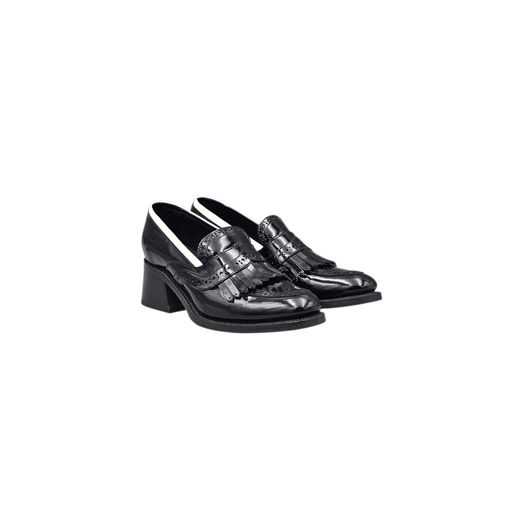 The Office of Angela Scott Women's Size 38/ 8 US EUC! Miss Juliette Black Heels